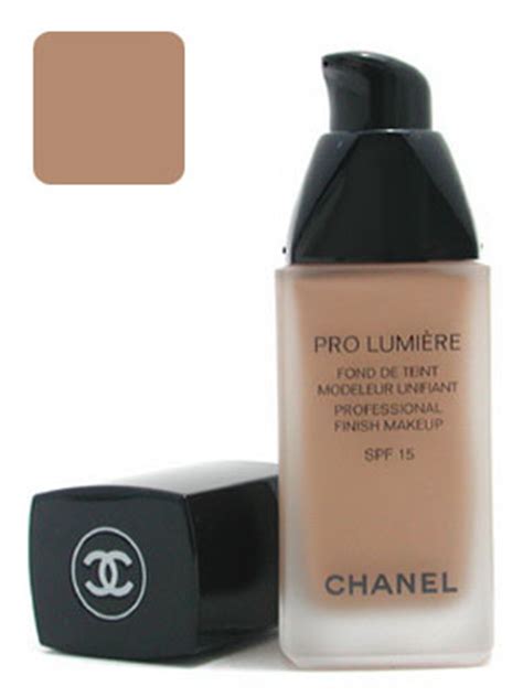 Chanel Pro Lumiere Makeup SPF 15 No. 60 Hale 